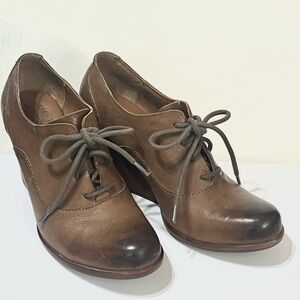 Kork-Ease Chianne Brown Leather Lace-up Oxford Wedge Booties size 6.5